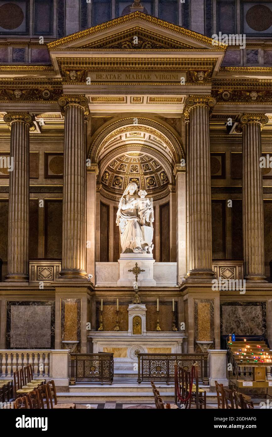 Alter of L'Eglise Sainte-Marie-Madeleine - or Madeleine Church, Paris, Ile-de-France, France Stock Photo