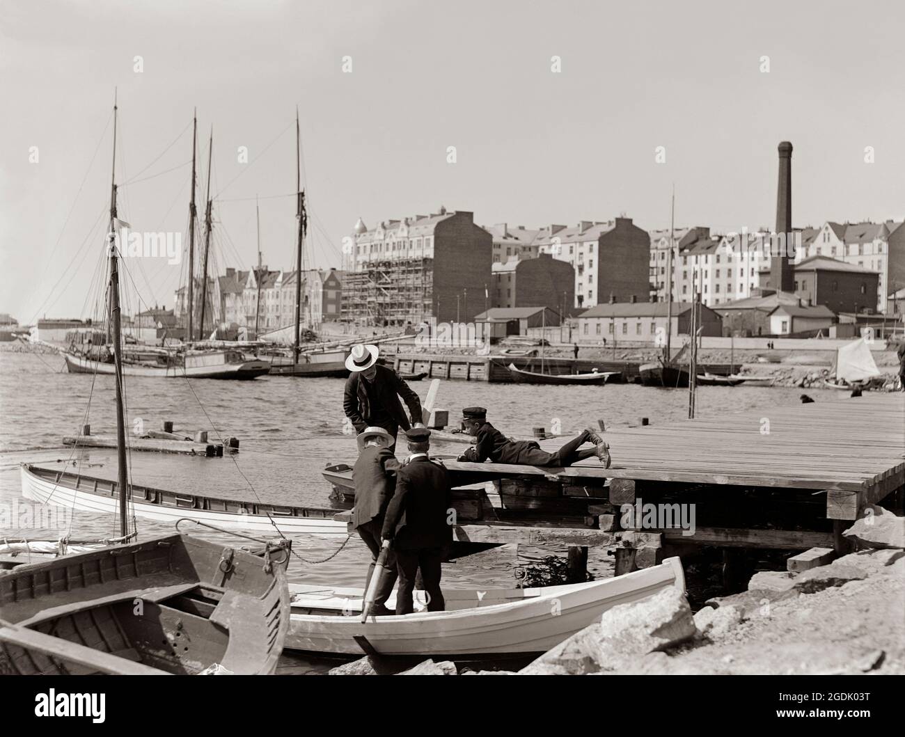 Local, Scandanavian, turn of the century architecture in Helsinki ...