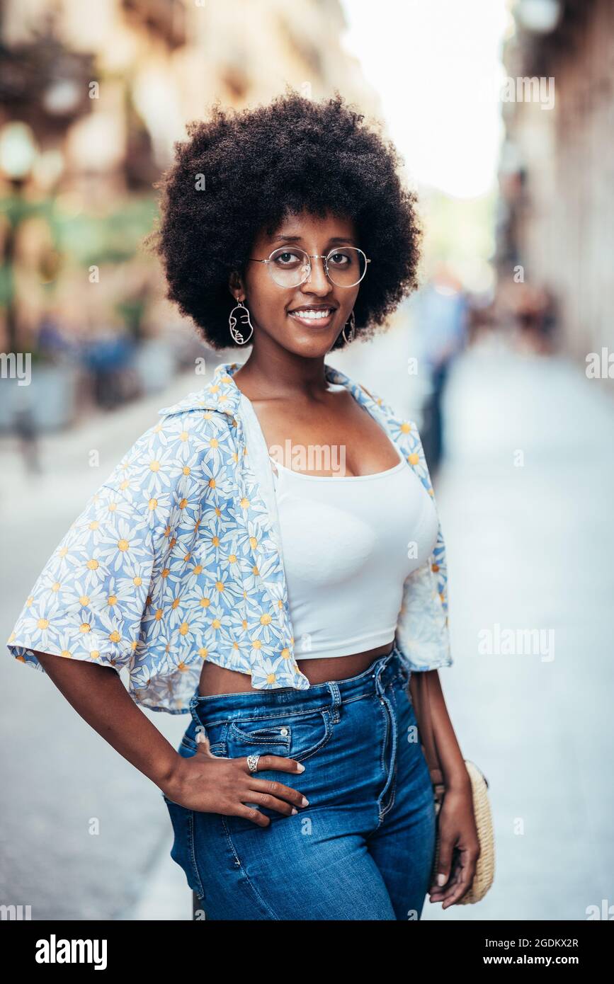 African hair style hi res stock photography and images Alamy