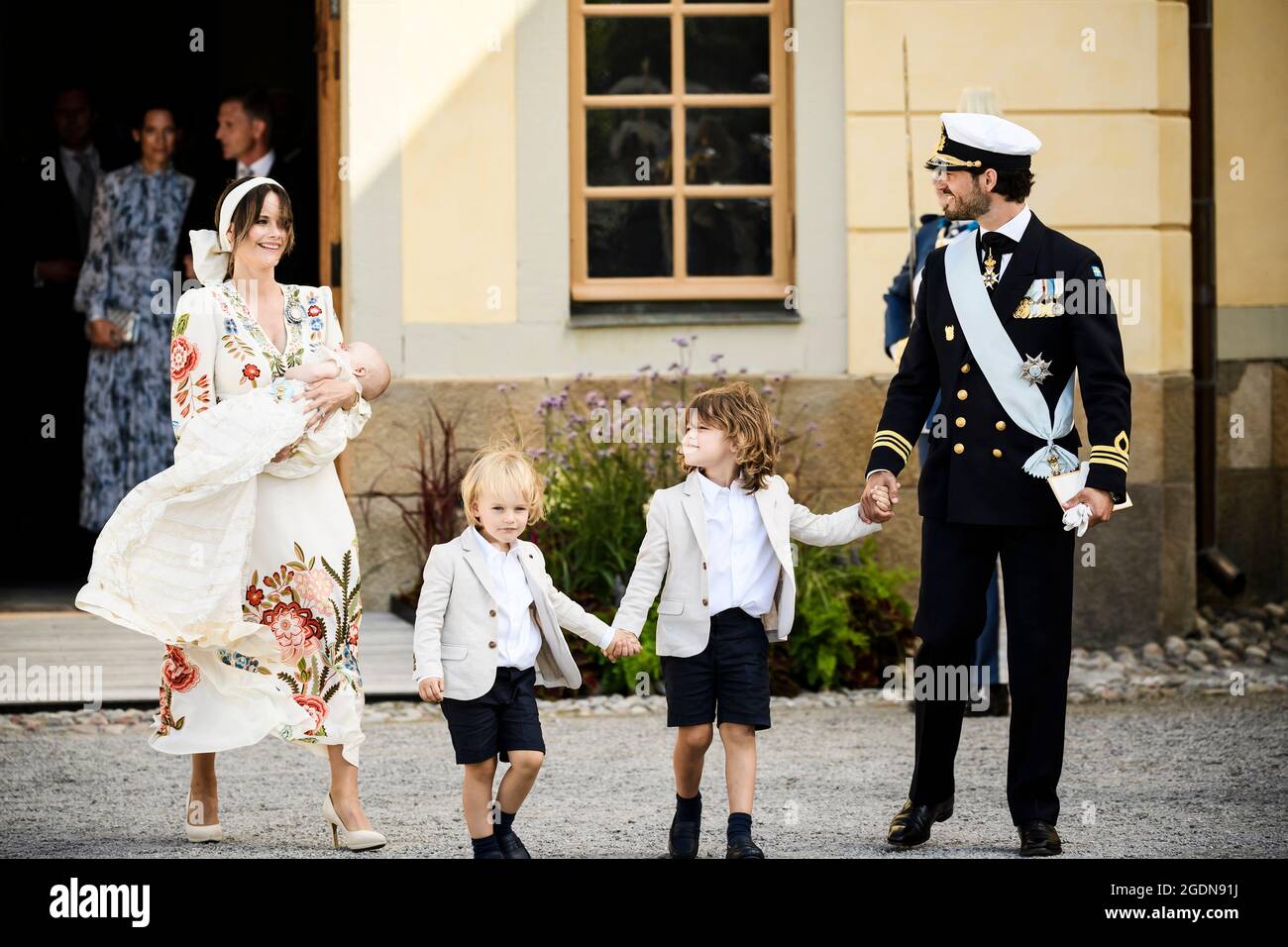 STOCKHOLM 20210814 Princess Sofia holding Prince Julian, Prince Gabriel
