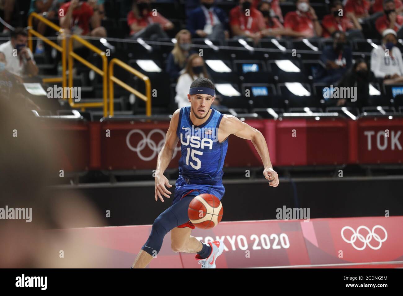 France basket ball hi-res stock photography and images - Page 2 - Alamy