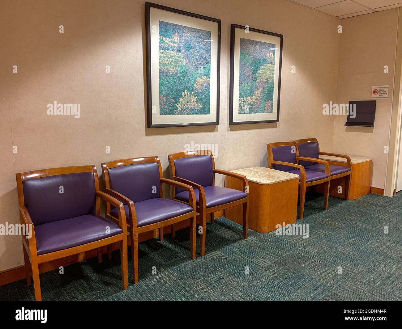 Atlanta, GA USA - March 26, 2021:  A Piedmont Hospital waiting room for outpatient surgery in Atlanta, GA. Stock Photo