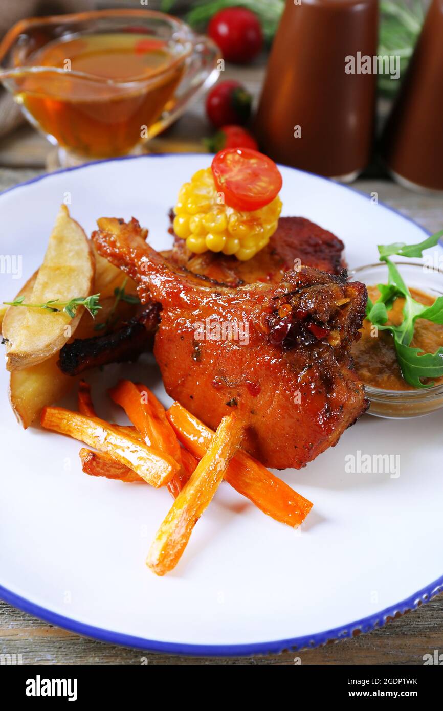 Roasted lamb chops Stock Photo - Alamy