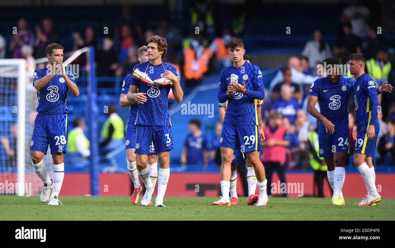 Stamford Bridge, London, UK. 14th Aug, 2021. Premier League football, Chelsea versus Crystal Palace; Chelsea players applaud the fans after winning the match 3-0 Credit: Action Plus Sports/Alamy Live News Stock Photo