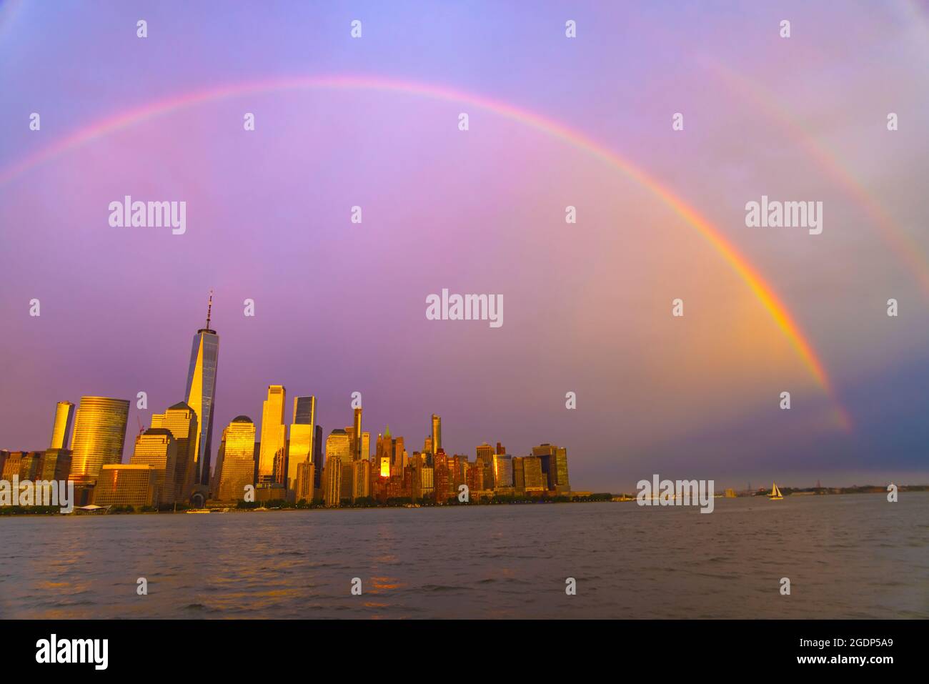 Rainbow appears over the Lower Manhattan skyscraper after the ...