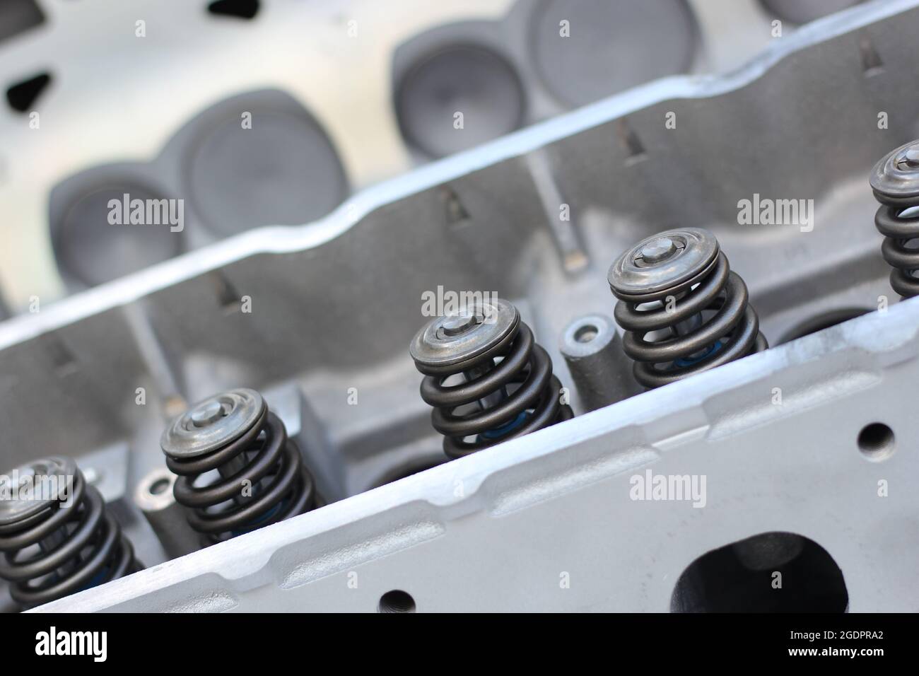 Cylinder head valve hires stock photography and images Alamy