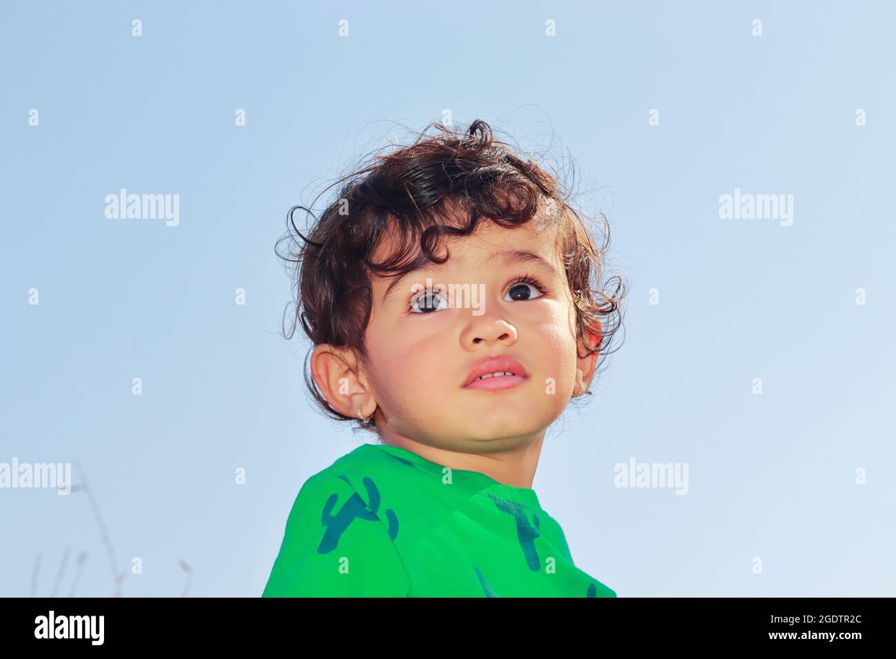 Indian smart boy hi-res stock photography and images - Page 7 - Alamy