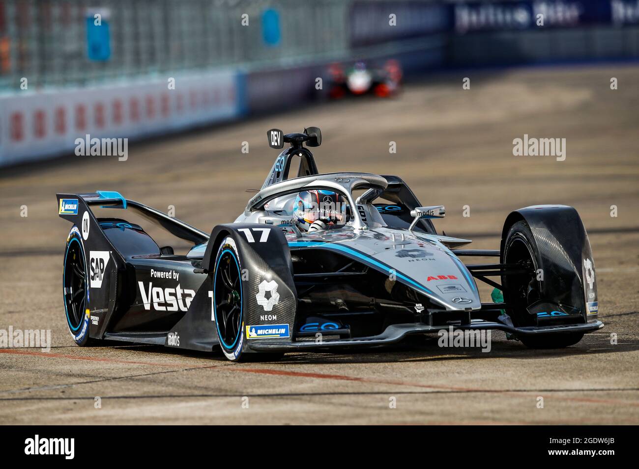 17 De Vries Nyck (nld), Mercedes-Benz EQ Formula E Team, Mercedes-Benz EQ  Silver Arrow 02, action during the 2021 Berlin ePrix, 8th meeting of the  2020-21 Formula E World Championship, on the