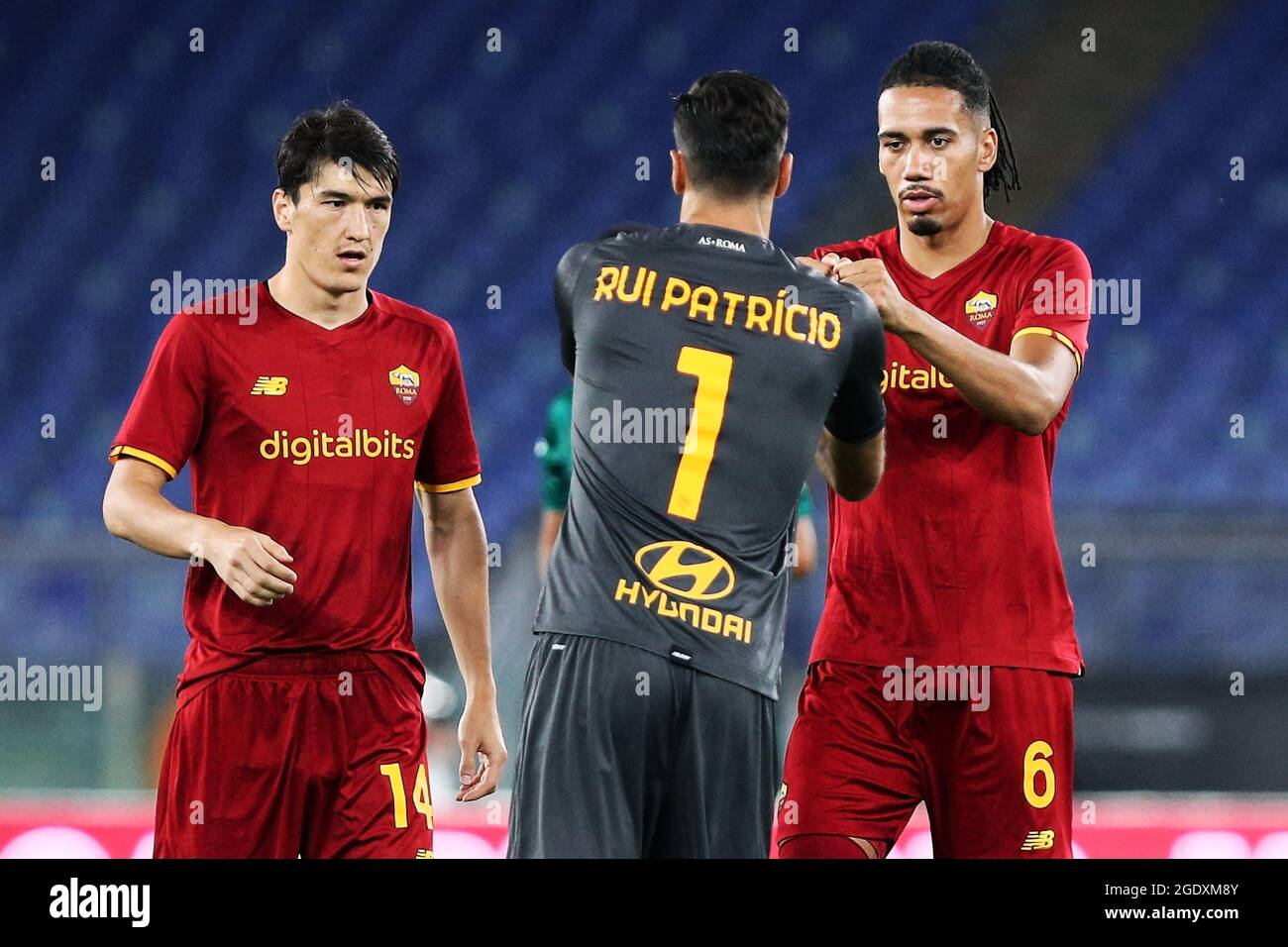 Eldor Shomurodov L Rui Patricio C And Chris Smalling R Of Roma Greet Each Other Before The Pre Season Friendly Football Match Between As Roma And Raja Casablanca On August 14 21 At