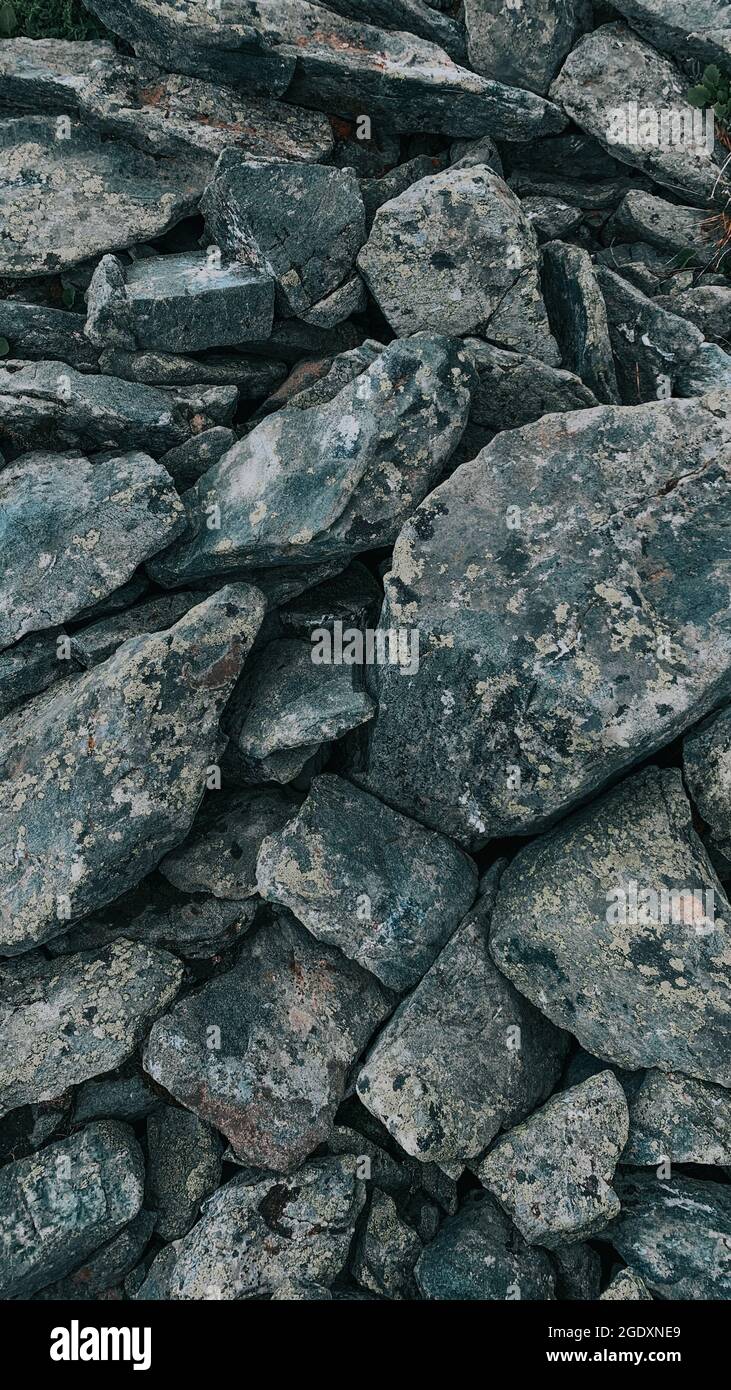 Different sized rocks hi-res stock photography and images - Alamy
