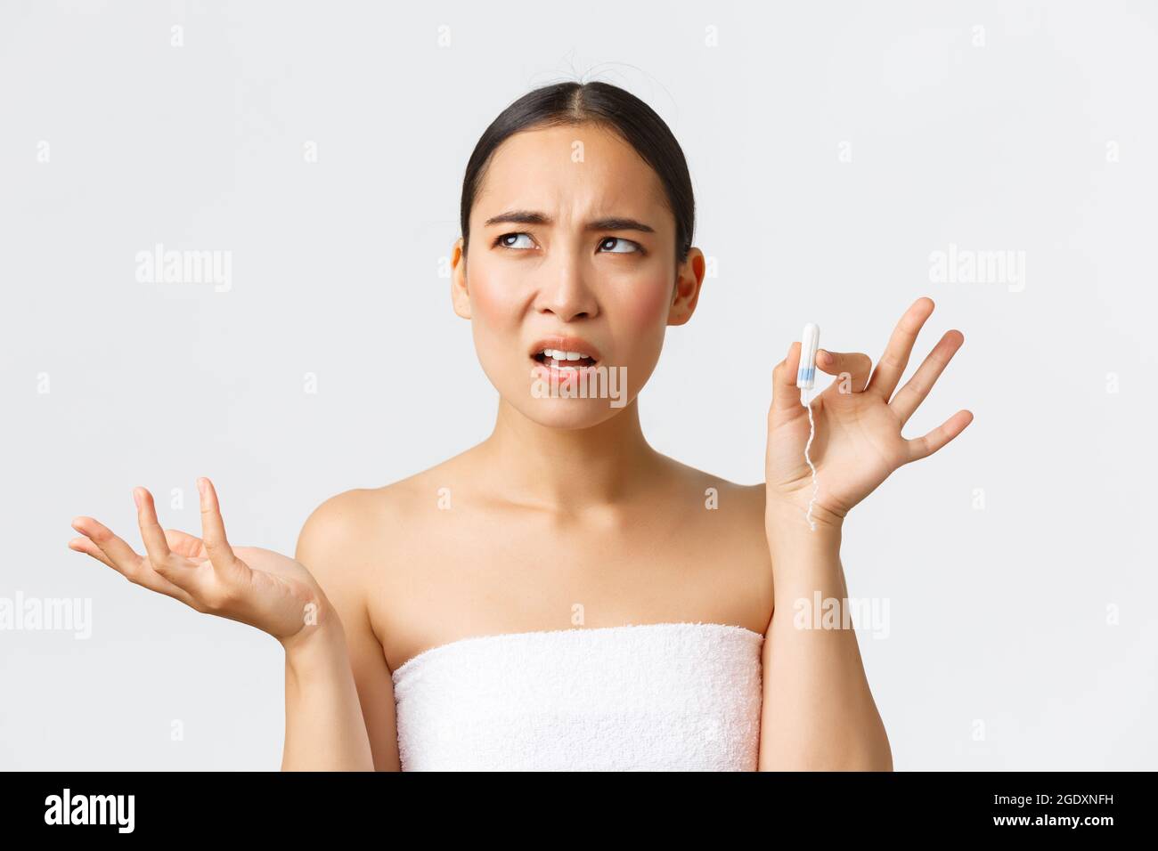 Tampons bathroom hires stock photography and images Alamy