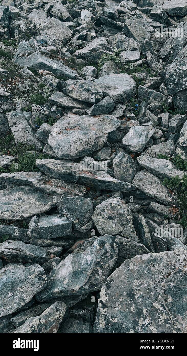 Different sized rocks hi-res stock photography and images - Alamy