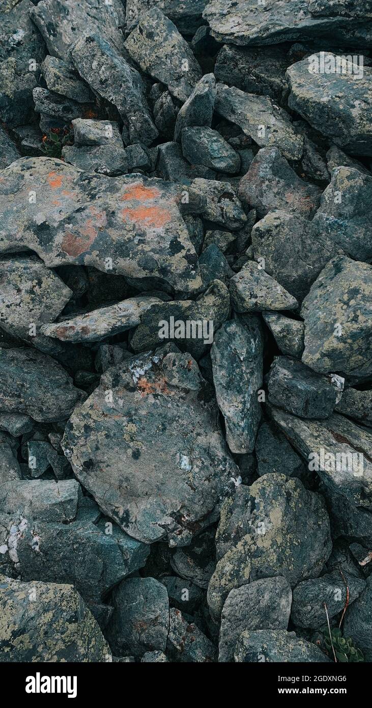 Different sized rocks hi-res stock photography and images - Alamy