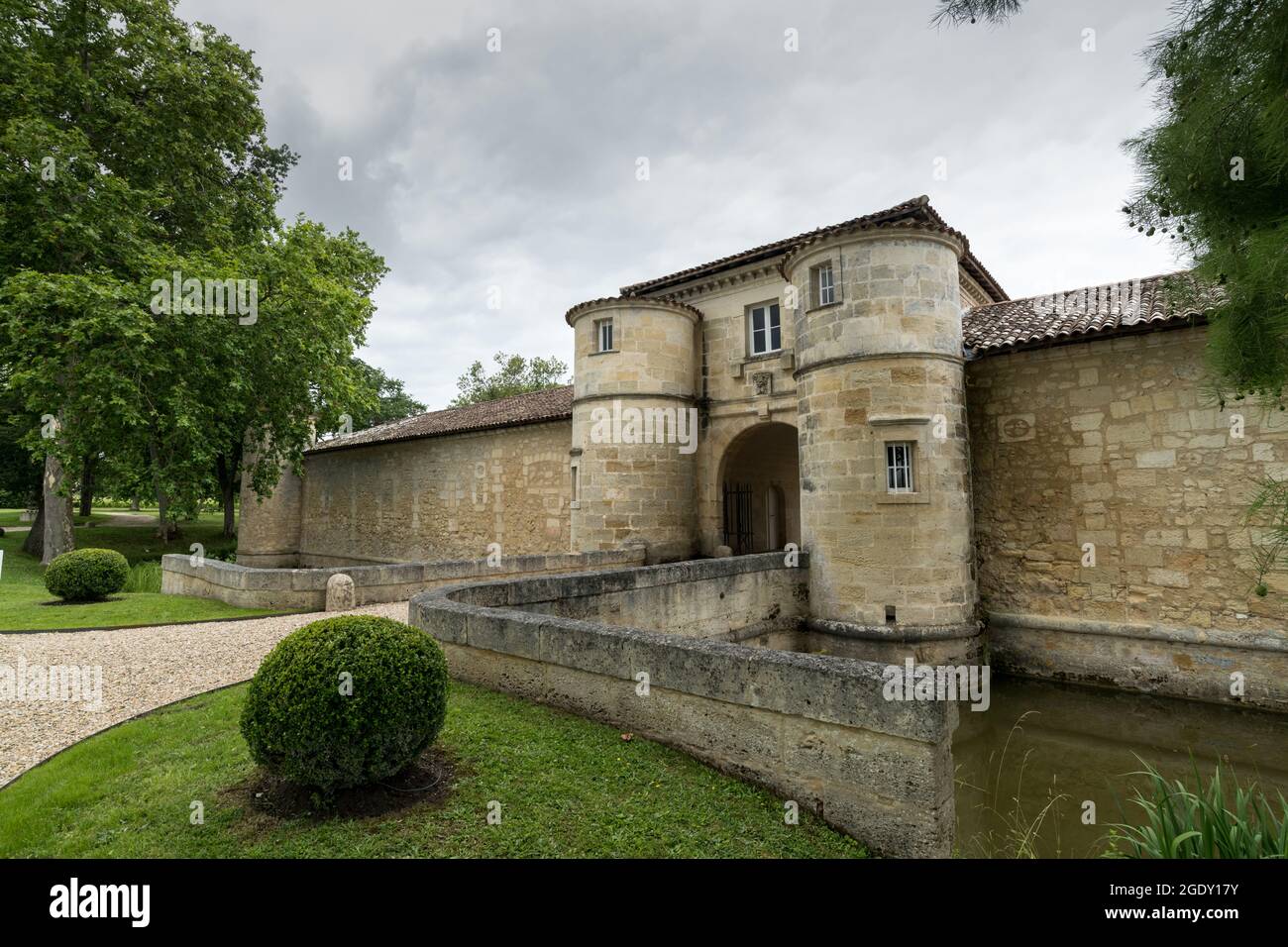 Château d'Issan, in Margaux-Cantenac, situated along the famous Wine Route of Médoc in Gironde, France Stock Photo