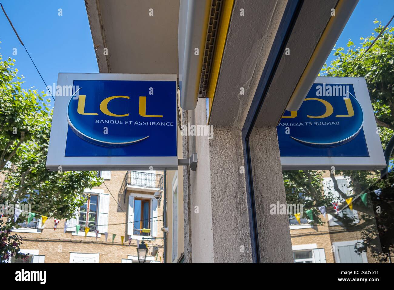 Sisteron, France - July 7, 2020: LCL is an abbreviation which means Le Credit Lyonnais. It is a major French financial services company. Stock Photo