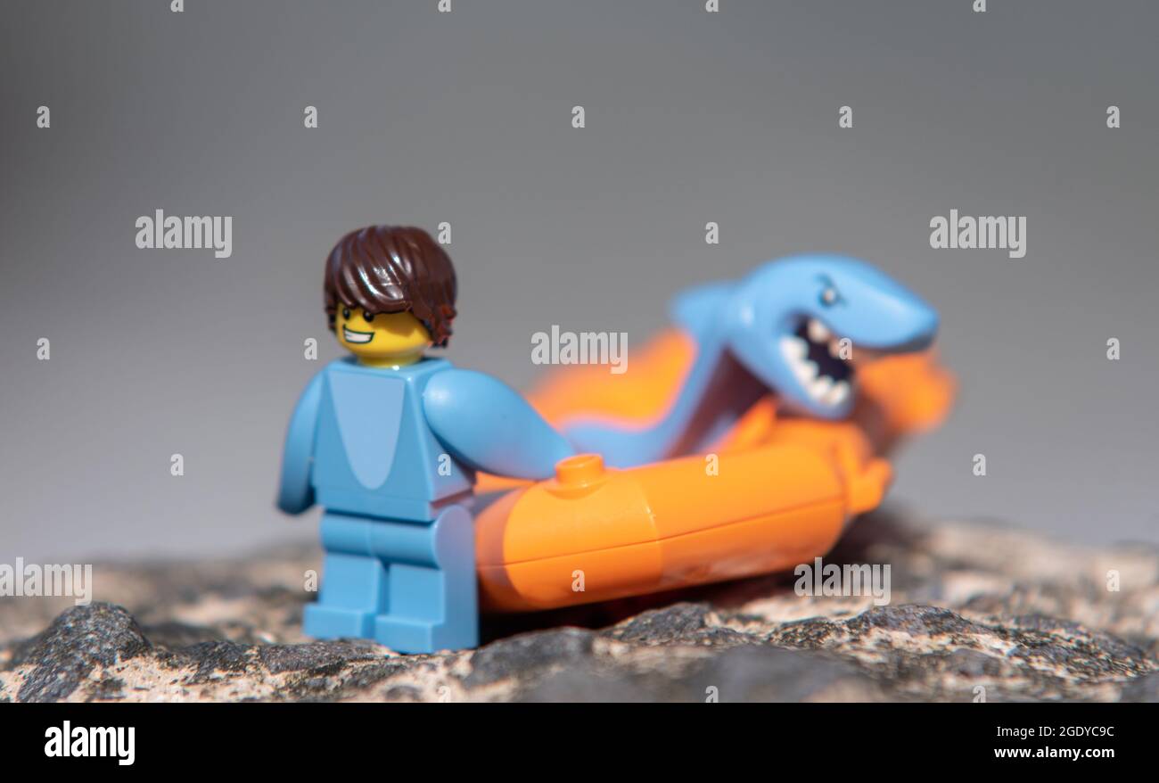 LEGO 'Jaws' Set Surfaces With Fishing Boat And Iconic Giant Shark