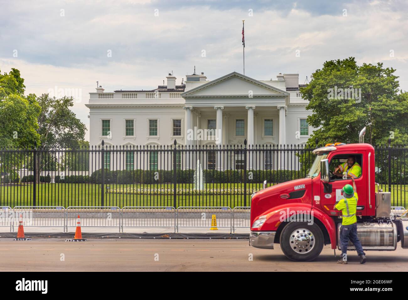 WASHINGTON DC, USA - AUGUST 14, 2021: Road works at the White House in Washington D.C., USA Stock Photo