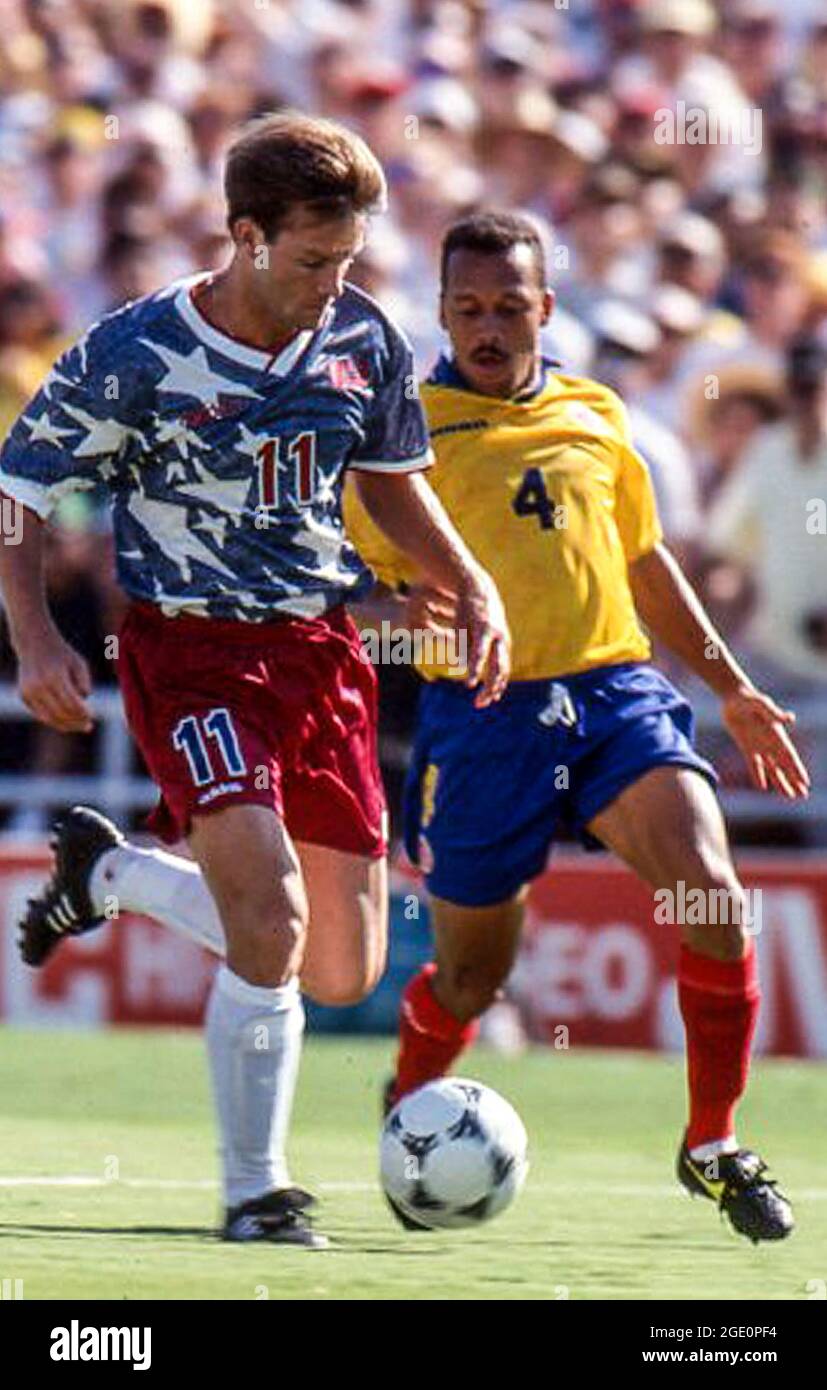Eric Wynaldo of the USA in action against Luis Fernando Herrera  of Colombia in the 1994 World Cup Stock Photo