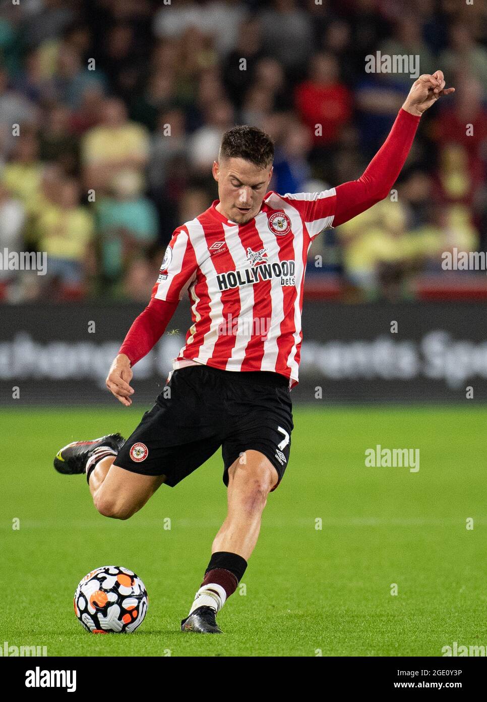 Brentford, UK. 13th Aug, 2021. Brentford Sergi Canos during the Premier League match between Brentford and Arsenal at the Brentford Community Stadium, Brentford, England on 13 August 2021. Photo by Andrew Aleksiejczuk/PRiME Media Images. Credit: PRiME Media Images/Alamy Live News Stock Photo