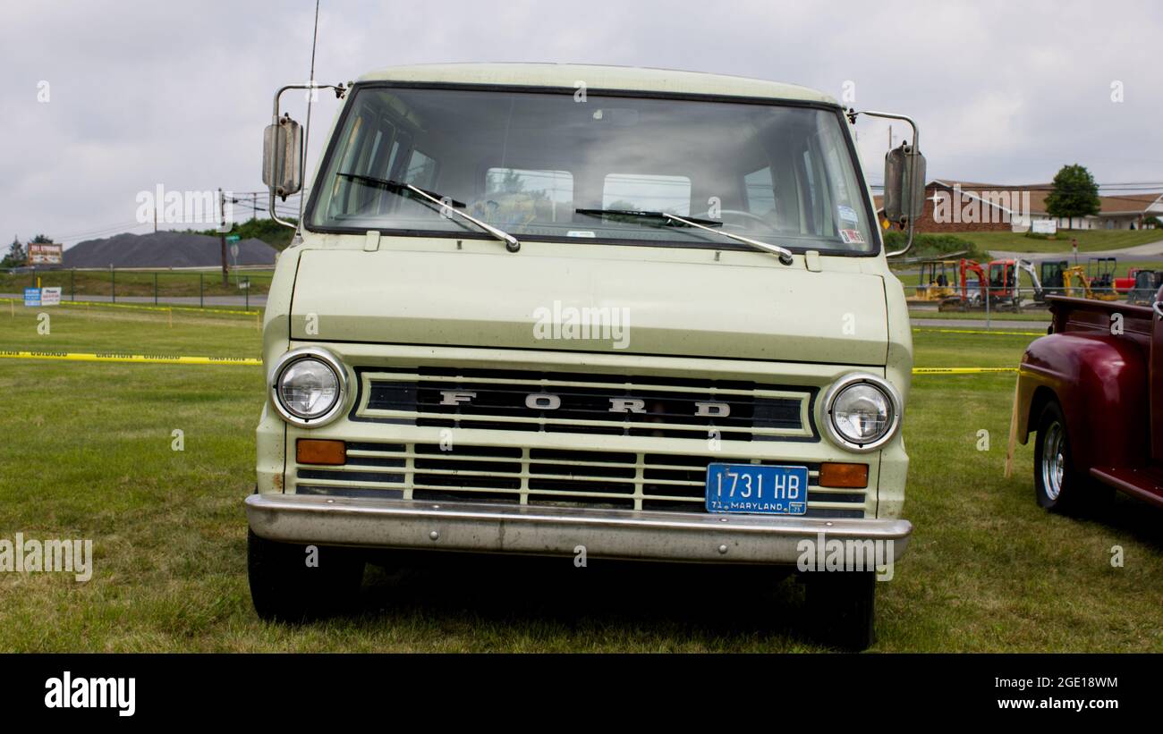 The Front End of a 1970s Ford Van Stock Photo