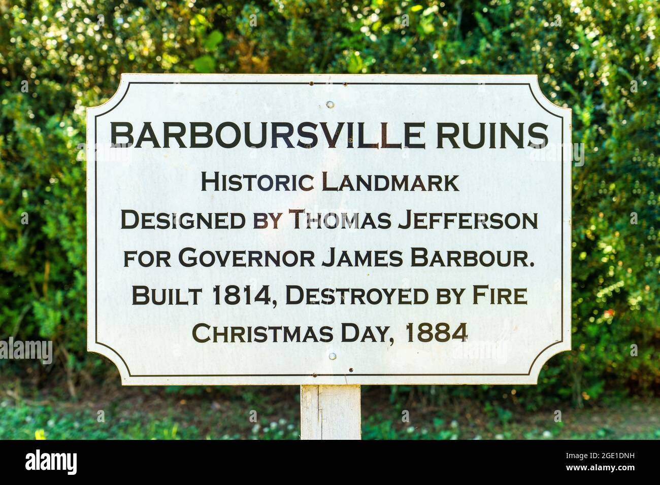 Sign giving the history of the Barboursville Ruins at the Barboursville Vineyards in Virginia