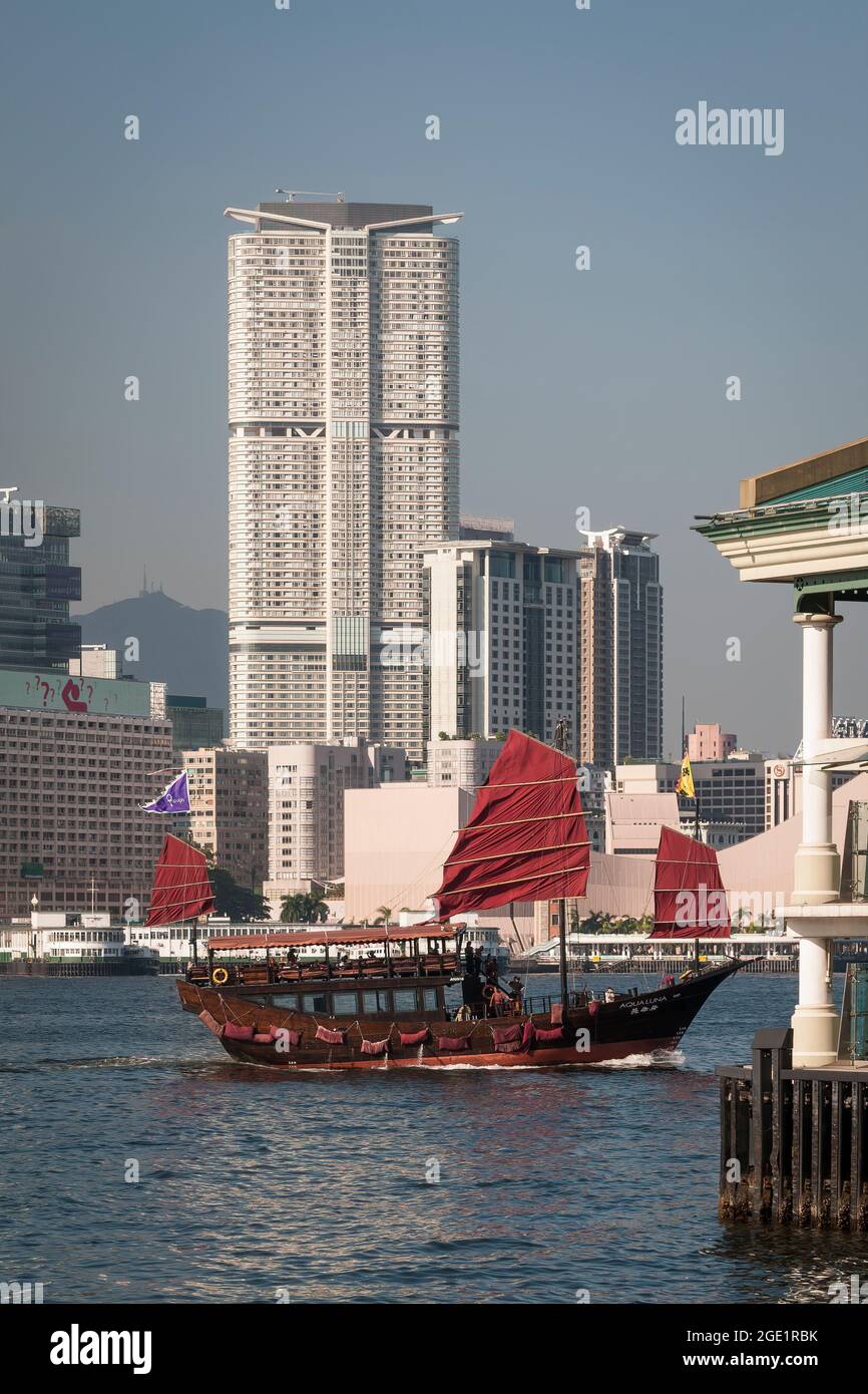 Cruise ship star luna Star of