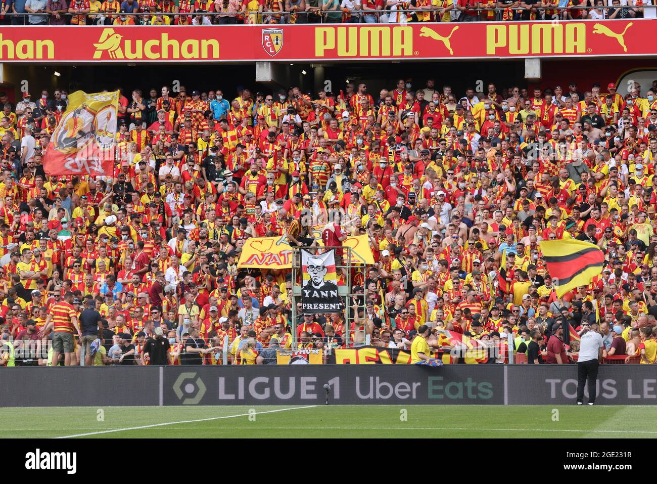 Ambiance during the French championship Ligue 1 football match between RC  Lens and AS Saint-Etienne