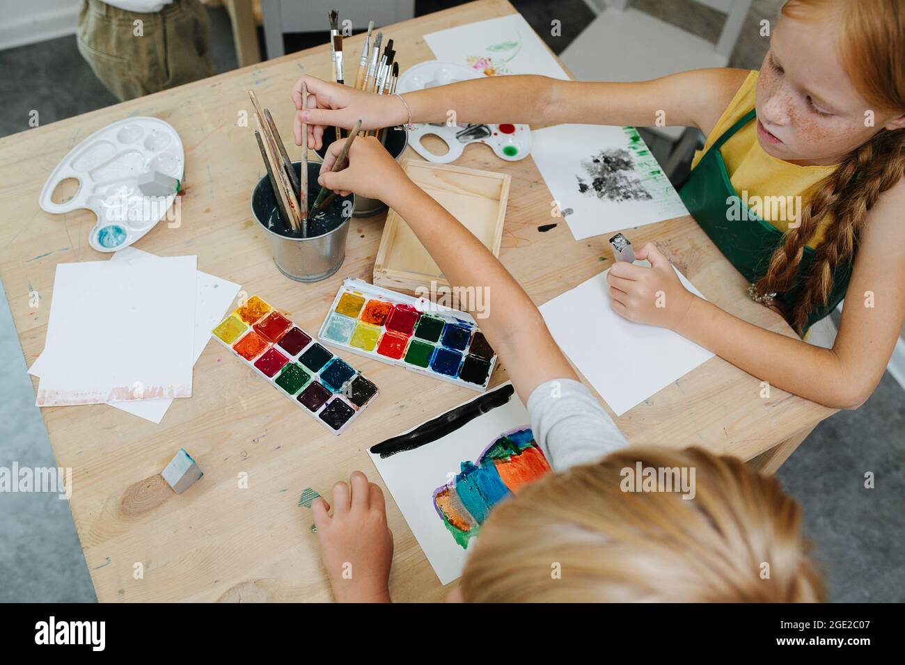 High angle of children painting hi-res stock photography and images - Alamy
