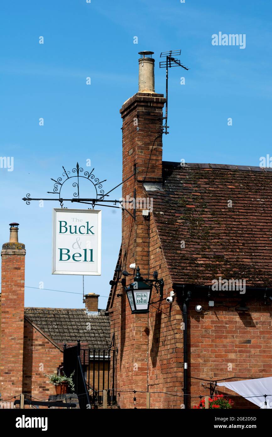 The Buck and Bell pub, Long Itchington, Warwickshire, England, UK Stock