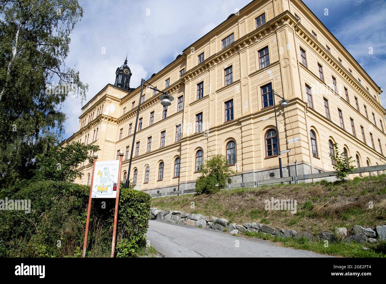 Pictures of the Princess Estelle School Campus Manillas school located