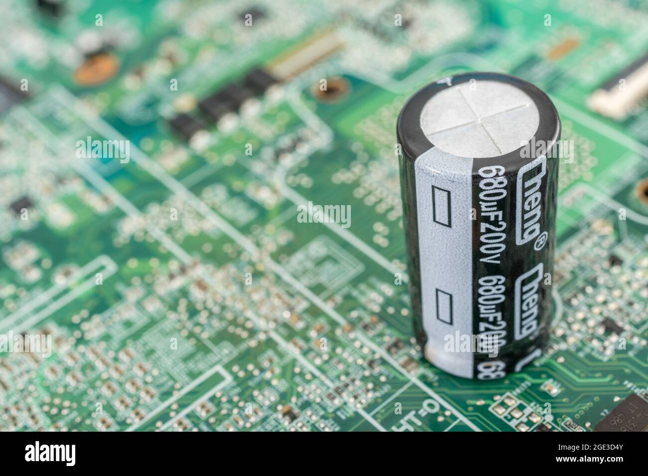 Aluminum electrolytic capacitor hi-res stock photography and images - Alamy