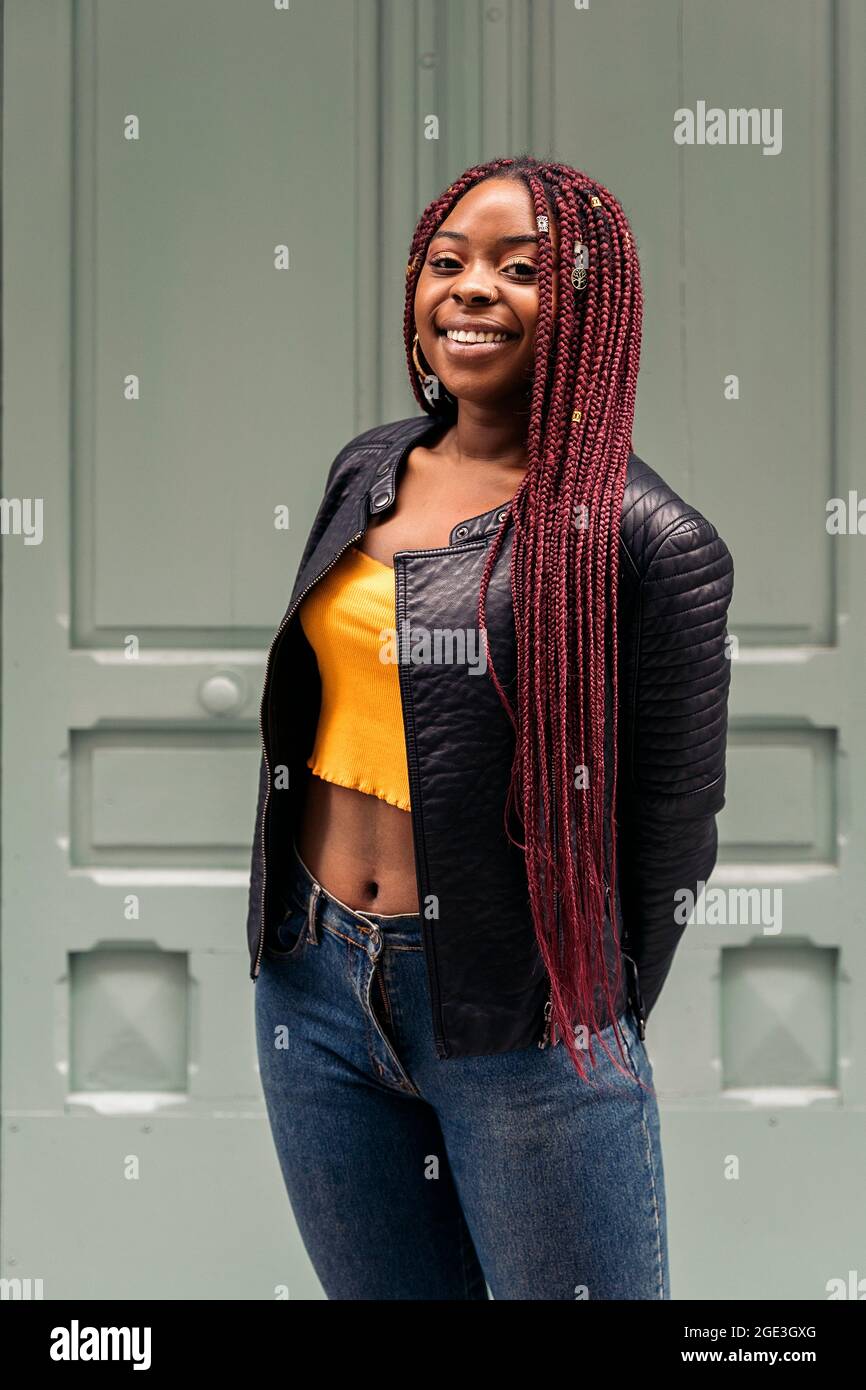 Woman afro braids having outdoors hi-res stock photography and images ...