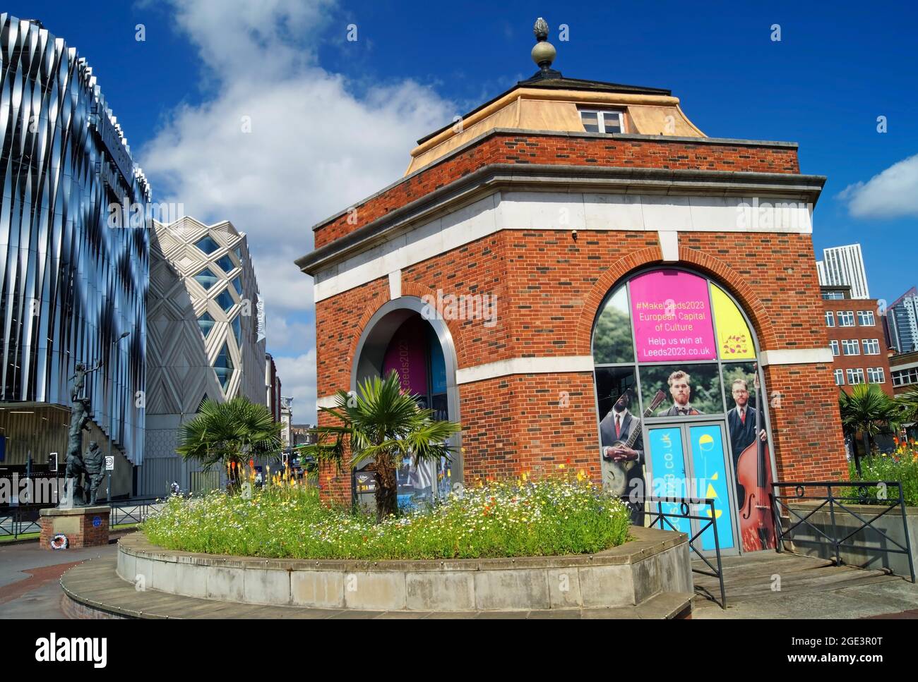 Eastgate roundabout hires stock photography and images Alamy