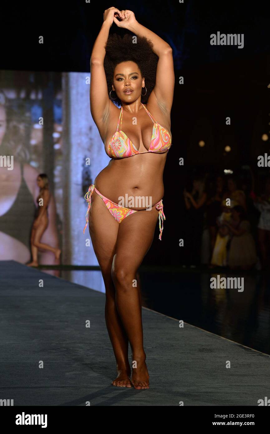 Miami Beach - FL - 20210710 - 2021 Sports Illustrated Swimsuit