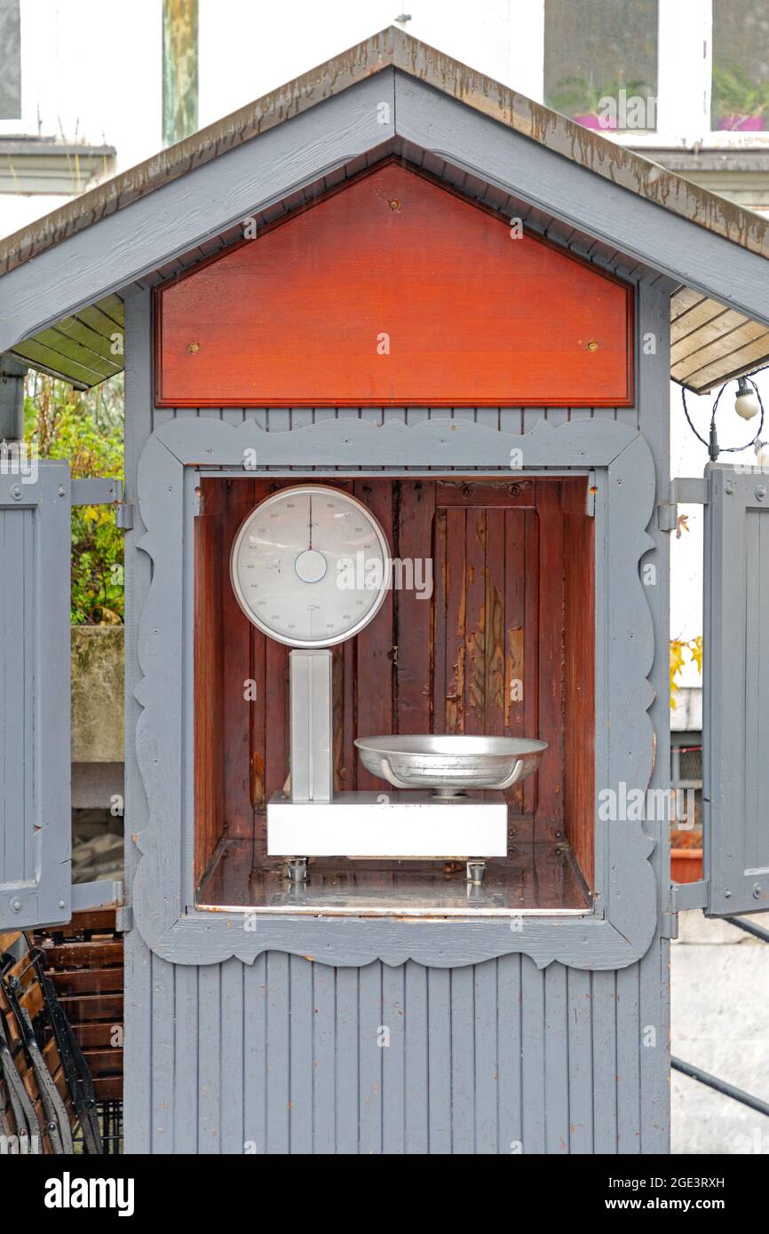 Control Scales at Farmers Market in Ljubljana Slovenia Stock Photo Alamy