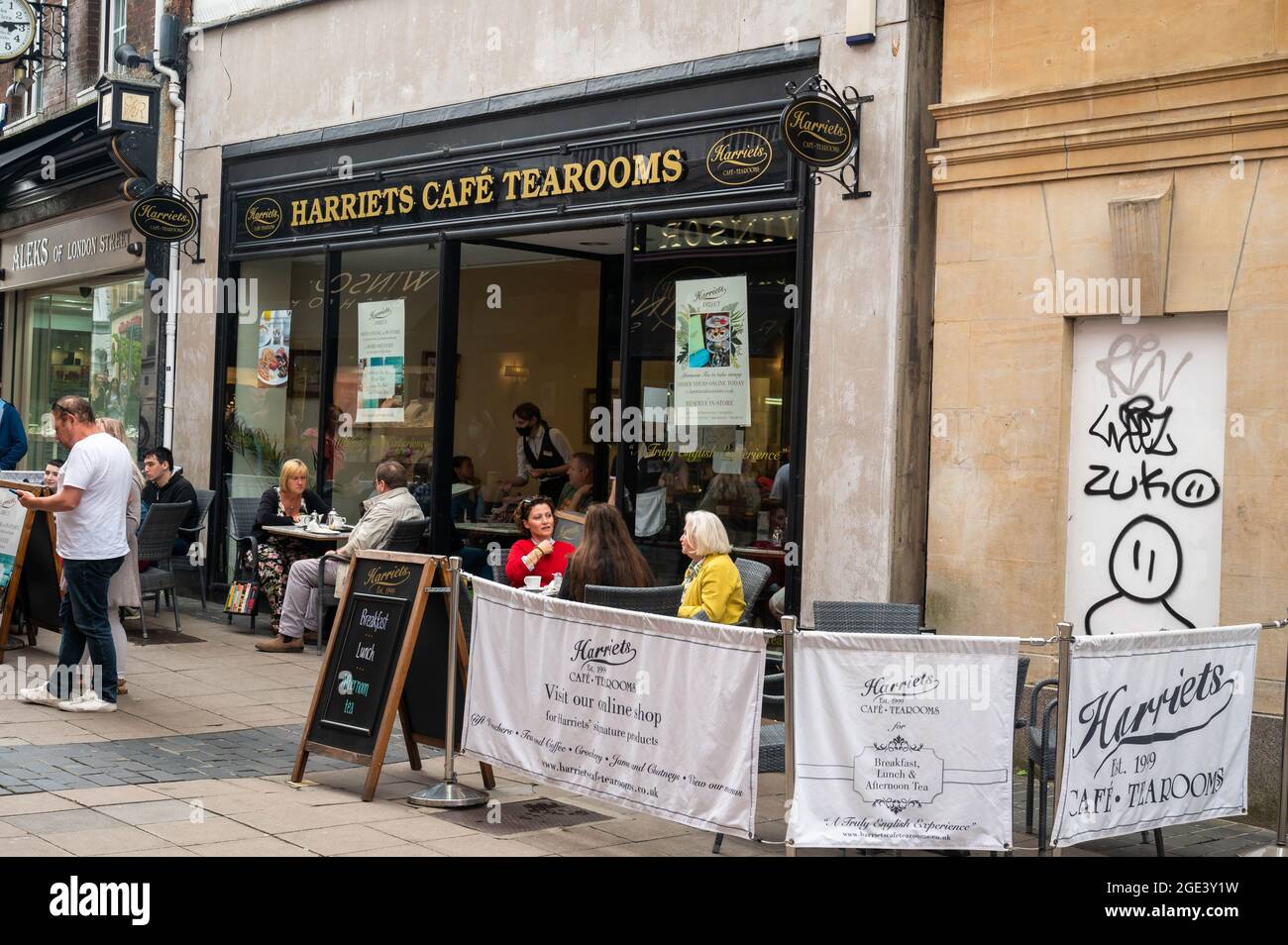 Harriets cafe Tearooms on london Street Norwich with people outside sitting down eating and drinking Stock Photo