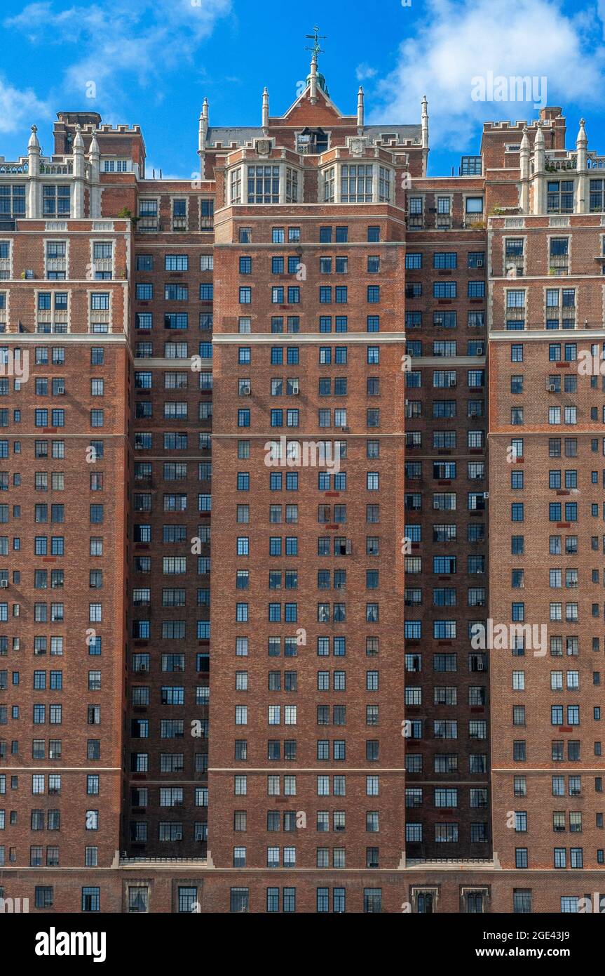 New york windsor tower hires stock photography and images Alamy