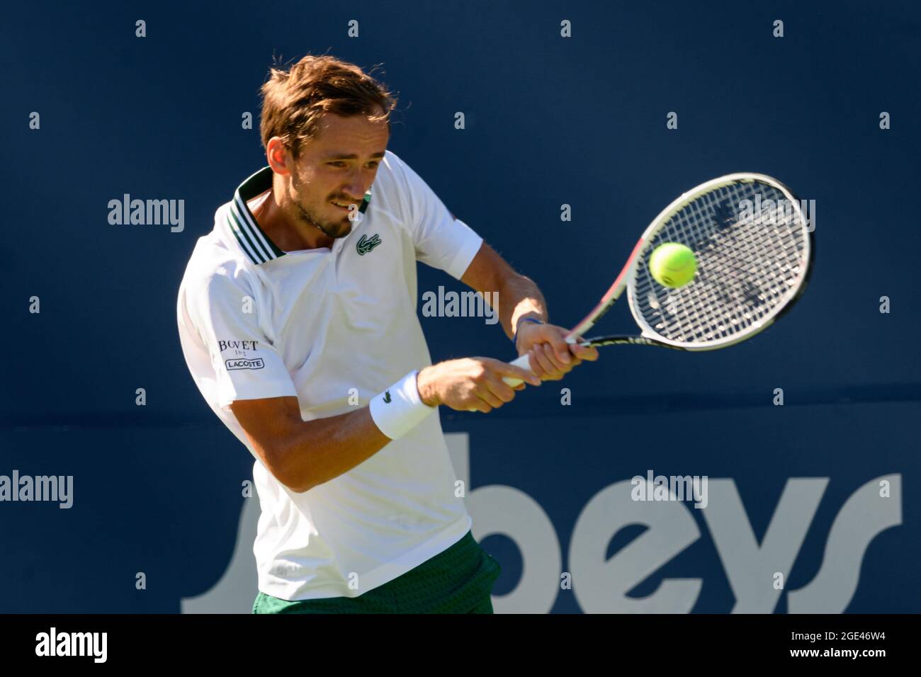 Toronto, Ontario, Canada. 15th Aug, 2021. Daniil Medvedev (RUS) returns the  ball during the National Bank Open tennis tournament Final on August 15,  2021, at Aviva Centre in Toronto, ON, Canada. Credit: