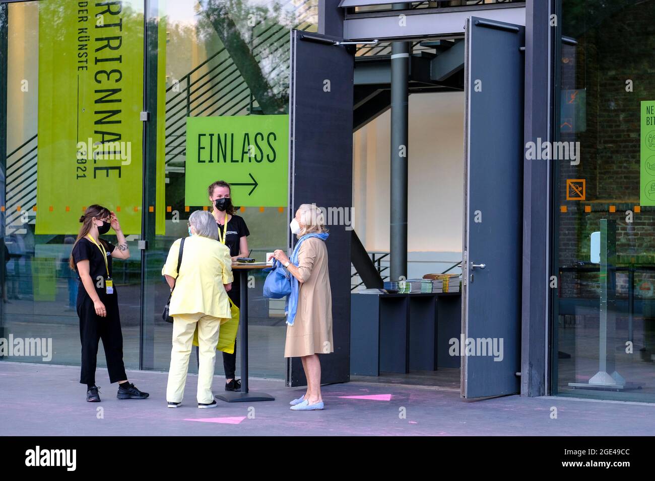 DEU, Deutschland, Nordrhein-Westfalen, Ruhrgebiet, Bochum, 15.08.2021: Neustart des Kulturbetriebes in Corona-Zeiten bei der Ruhrtriennale in Bochum a Stock Photo