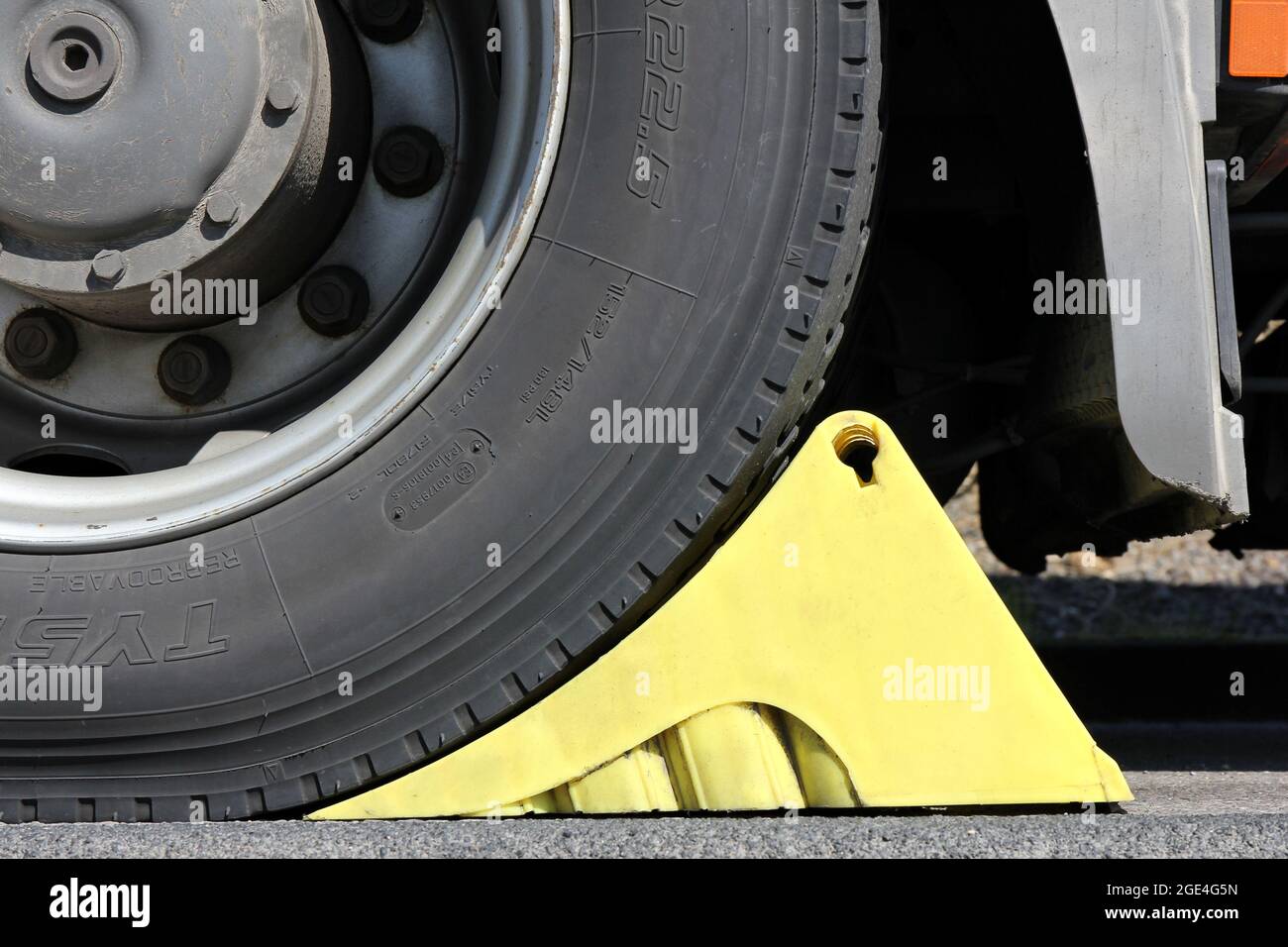 brake shoe at truck wheel Stock Photo
