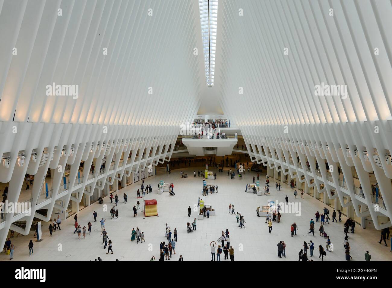 USA, New York City, 9/11 memorial and Museum Ground Zero for memory of the victims of terrorist attack of 11th September 2001 at twin tower of world trade center / USA, New York, Ground Zero Mahnmal für Opfer der Terroranschlaege am 11.  September 2001 am WTC world trade center, Neubau World Trade Center Stock Photo