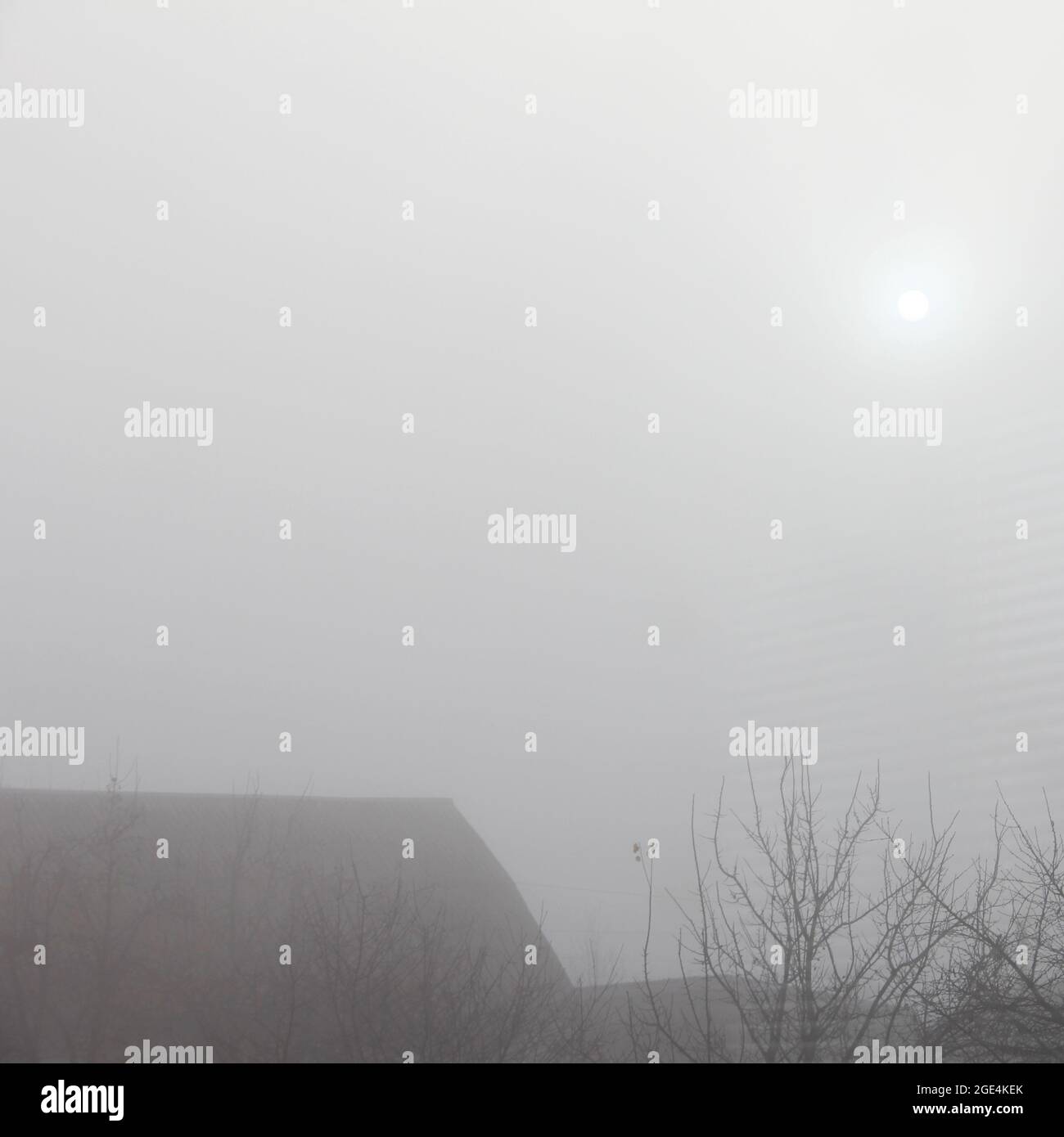 Desert light and fog and moon hi-res stock photography and images - Alamy