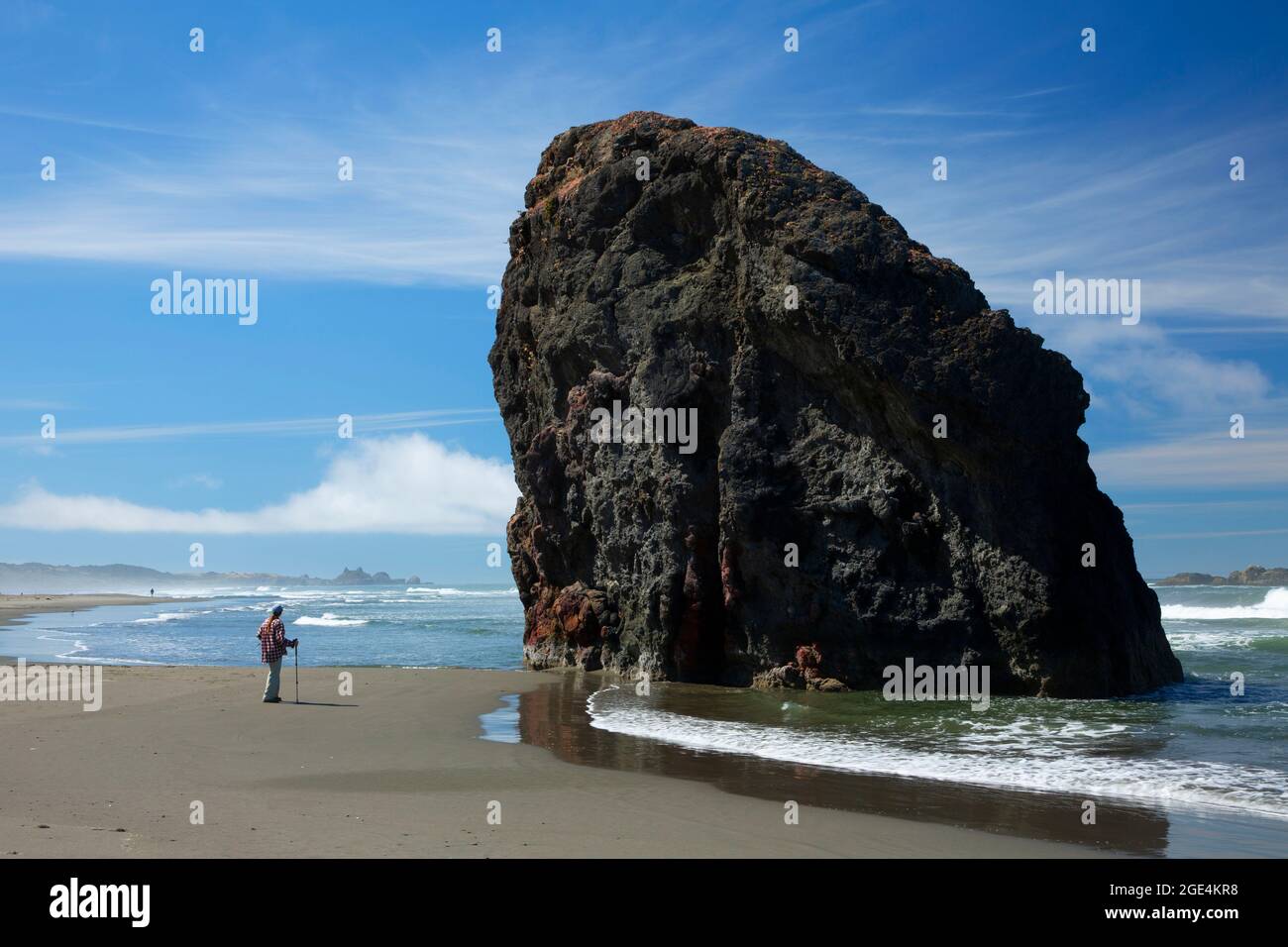 Off Shore Rocks Offshore rocks at Myers Beach, Cape Sebastian State Park, Oregon Stock ...