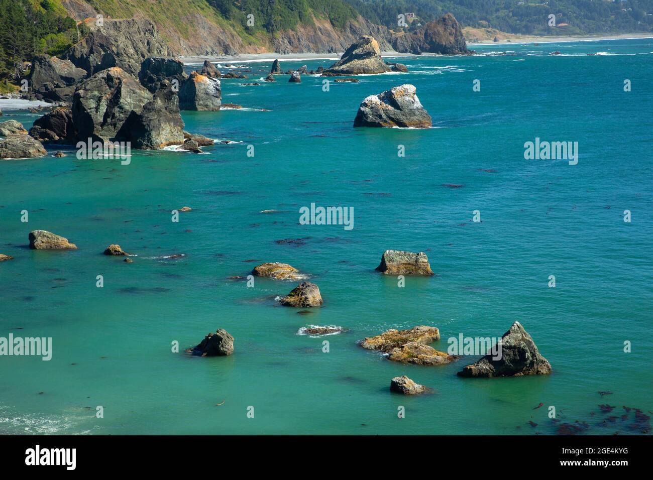 Coast view from Oregon Coast Trail, Sisters Rock State Park, Oregon ...