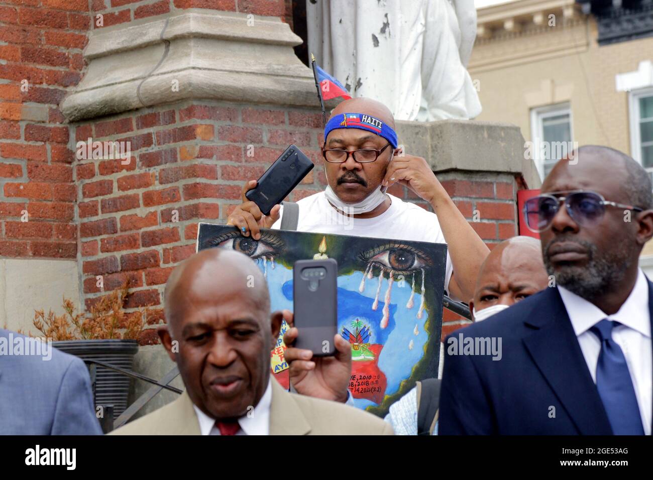 August 16, 2021, New York City, New York, US: Haitian and New York City leaders attend a faith Virgil in Brooklyn's Little Haiti neighborhood at the Saint Jerome's Catholic Church on August 16, 2021, for the thousands of victims and survivors of a 7.2 earthquake that struck the Caribbean country on 15 August 2021. (Credit Image: © G. Ronald Lopez/ZUMA Press Wire) Stock Photo