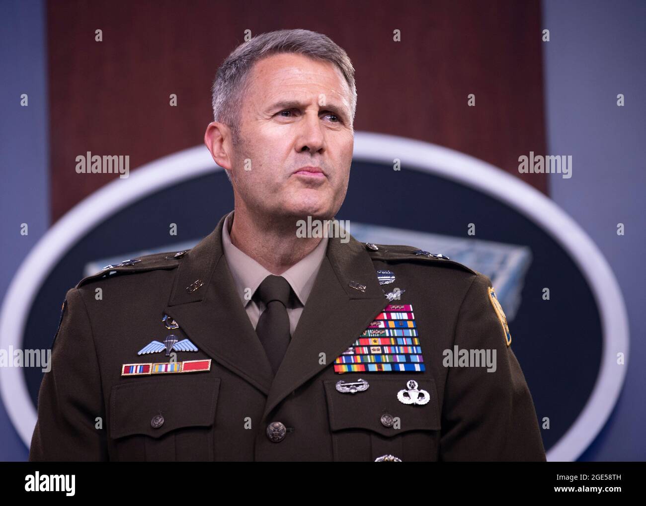 Army Maj. Gen. William D. “Hank” Taylor speaks at a press briefing on Afghanistan, the Pentagon, Washington, D.C., Aug. 16, 2021. (DoD photo by Lisa Ferdinando) Stock Photo