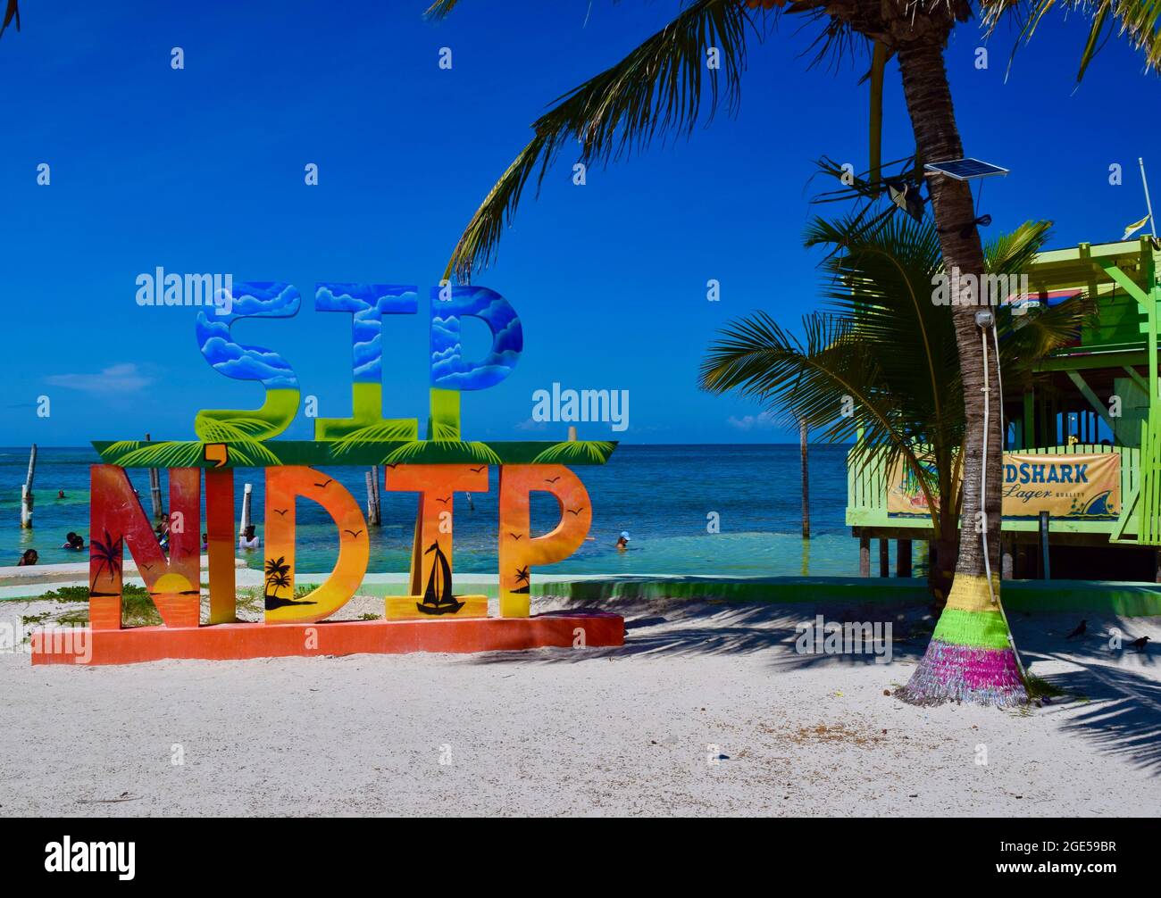 Sip n dip sign hires stock photography and images Alamy