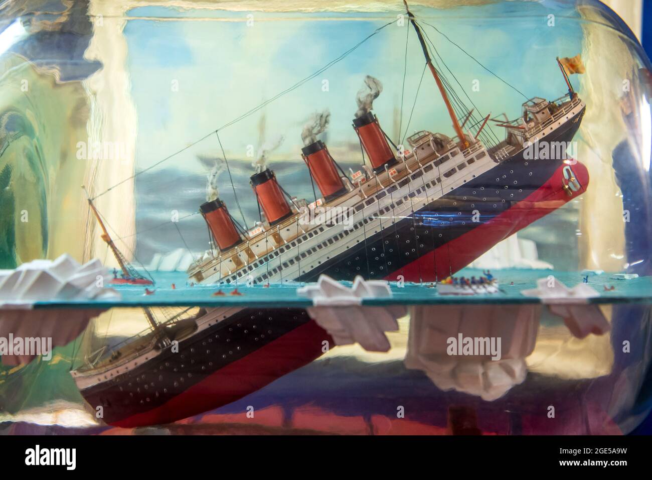 Titanic on Tour Exhibit Photos — Sense & Sensibility Patterns