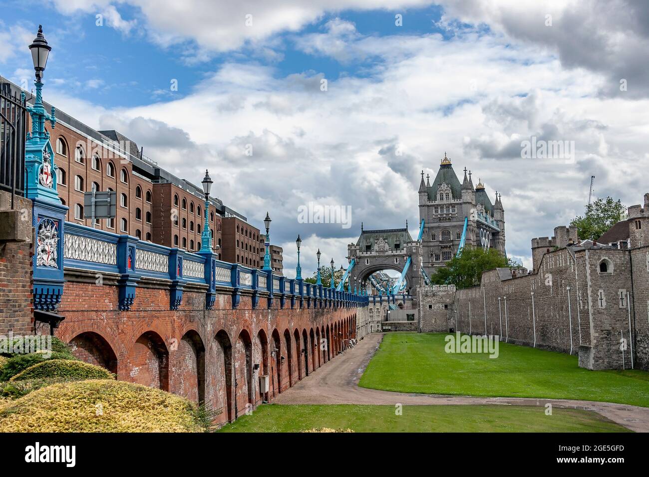 View of the Tower Bridge in London Stock Photo - Alamy