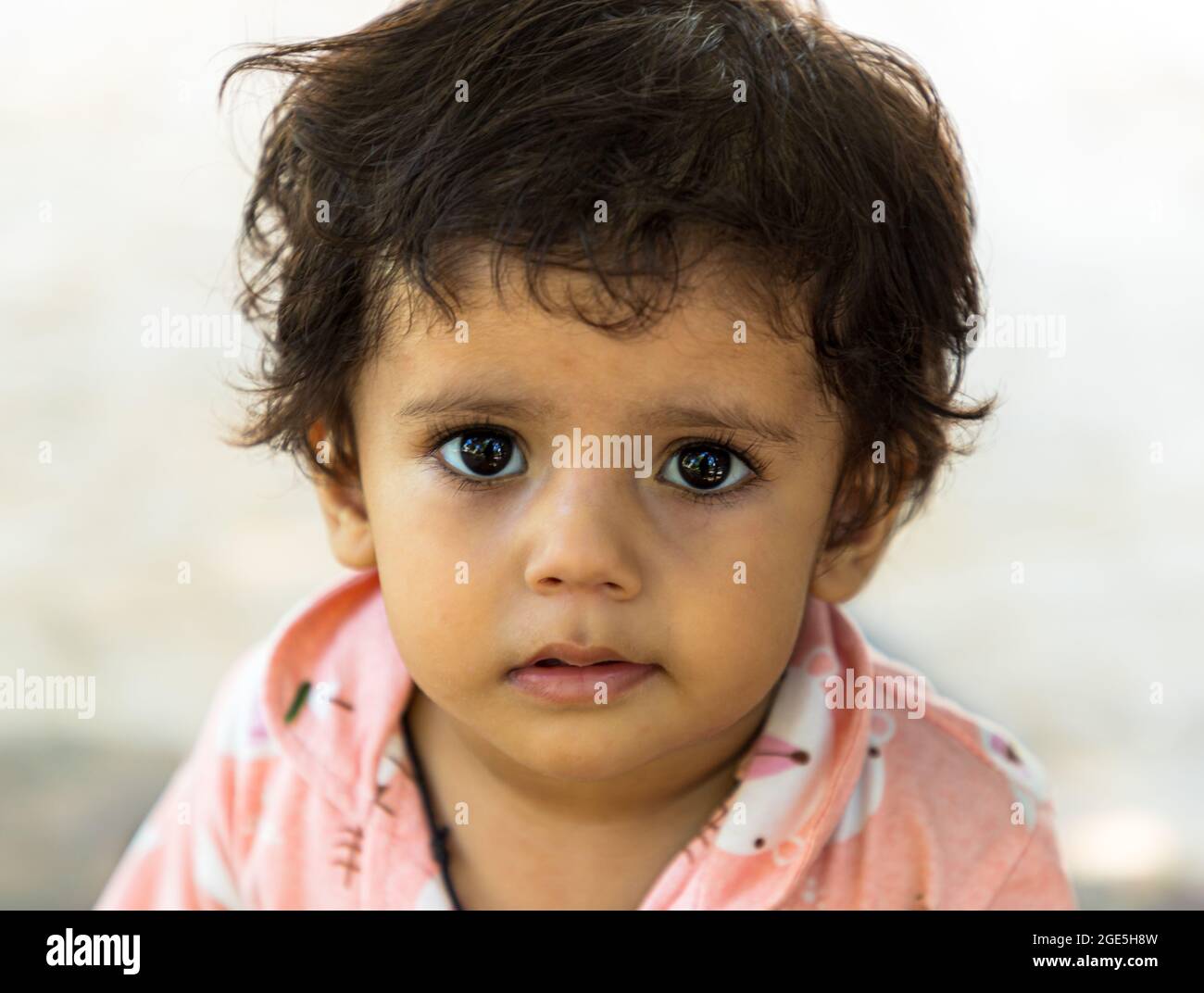 Indian girl portrait park hi-res stock photography and images - Alamy